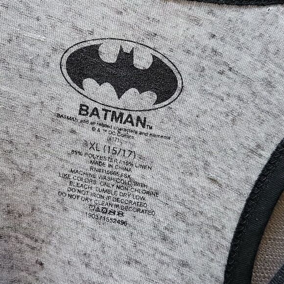 DC Comics Bat Girl Out All Night graphic racerback tank top Junior size XL 15-17 - Picture 4 of 6